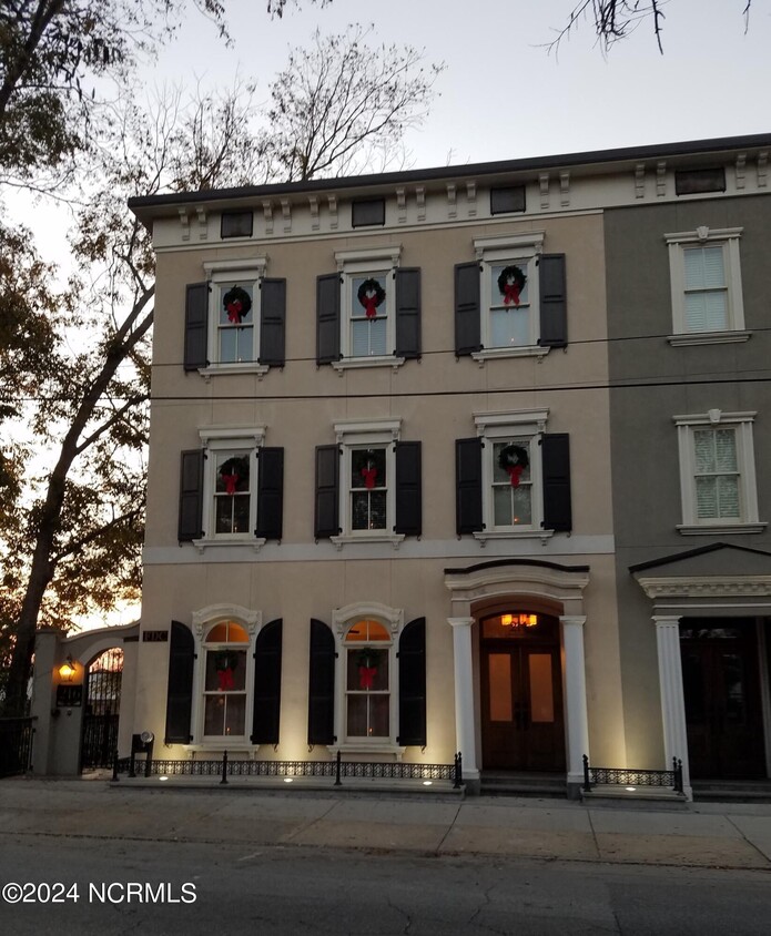 214 S Front St, Wilmington, NC 28401 - Townhome Rentals in Wilmington ...