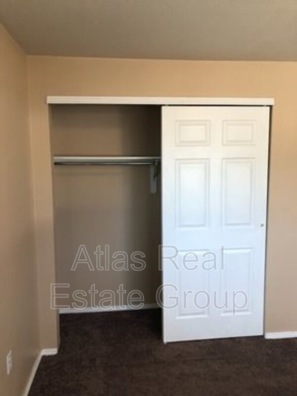 Building Photo - 960 Bishop Ct