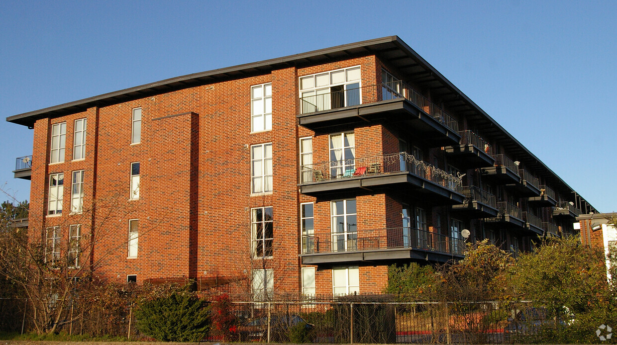 Looking north - Peachtree Malone Lofts