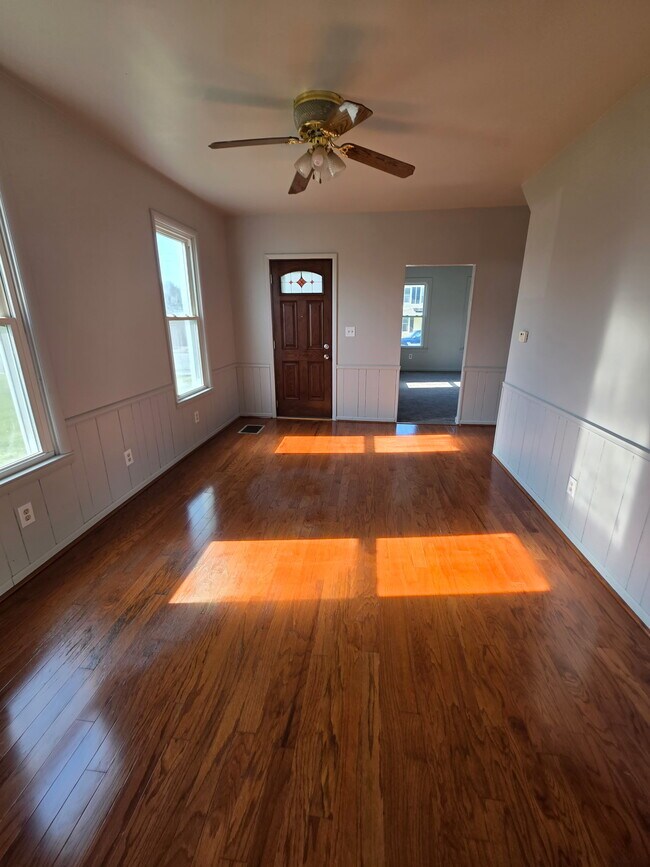 Foto del edificio - 116 Linden Ave