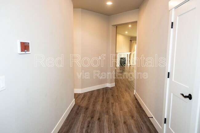 Foto del edificio - 9209 Winona St SW
