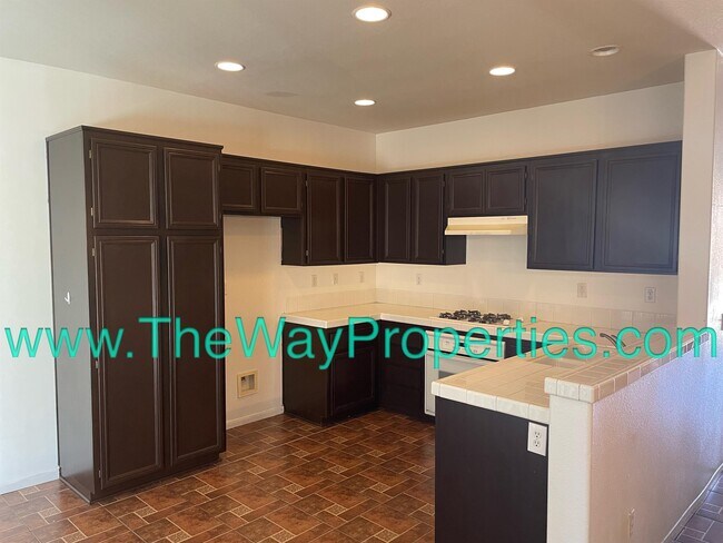 Building Photo - 12634 Carbon Mesa Way