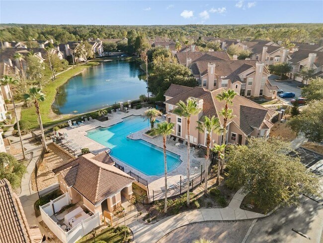 Building Photo - 18006 Villa Creek Dr