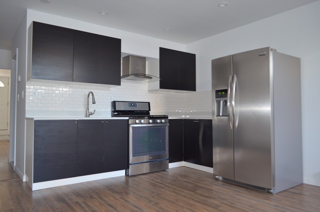 Foto principal - 37-07 27th St