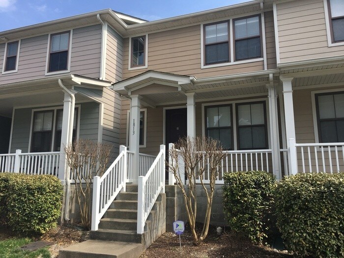 Antioch Townhouse Townhome Rentals in Nashville TN