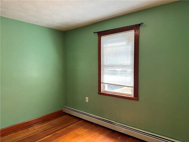 Building Photo - 177 S Bend St