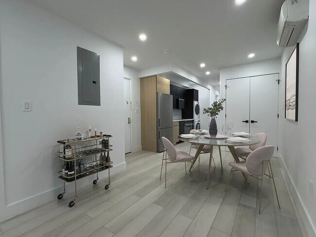 Building Photo - 13 Avenue B