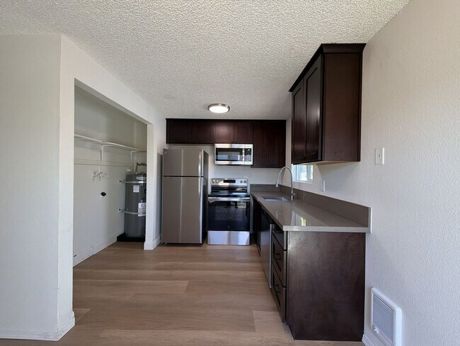 Foto del edificio - 5921 SE 83rd Ave