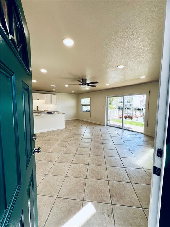 Building Photo - 137 175th Terrace Dr E