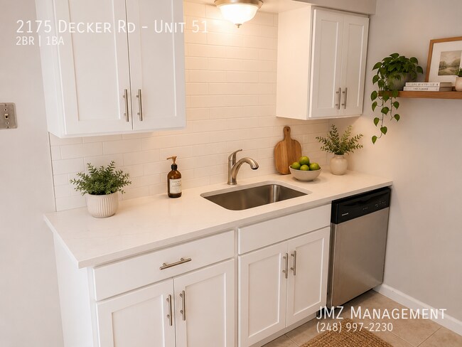 Foto del edificio - 2175 Decker Rd