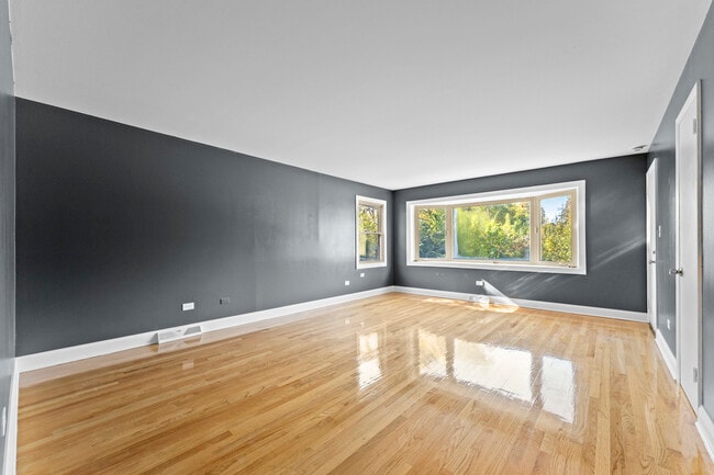 Foto del edificio - 760 E North Broadway St