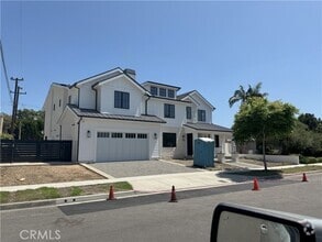 Building Photo - 3312 Kenilworth Dr