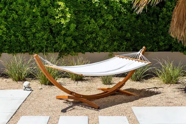 Foto del edificio - 2355 W Nicola Rd