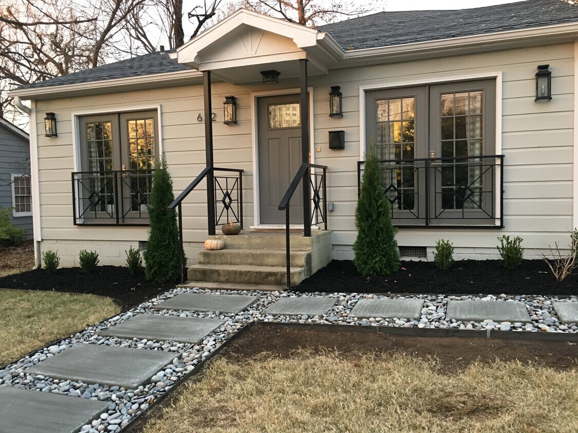 Foto principal - 622 E Maple St