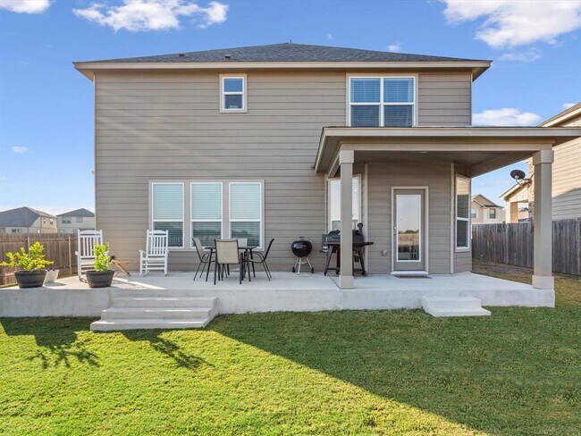 Foto del edificio - 753 Bailey Park Dr