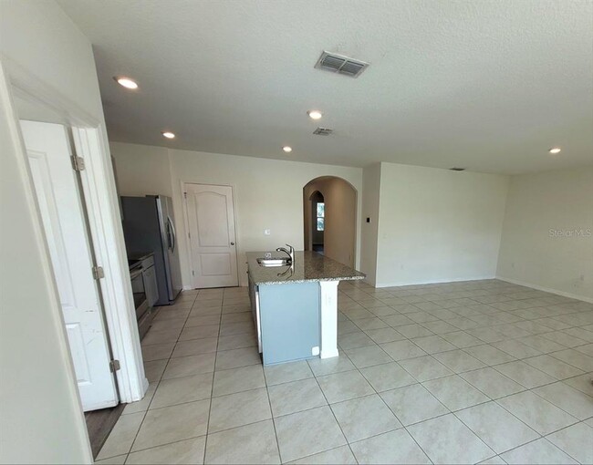 Building Photo - 5126 Foxtail Fern Wy