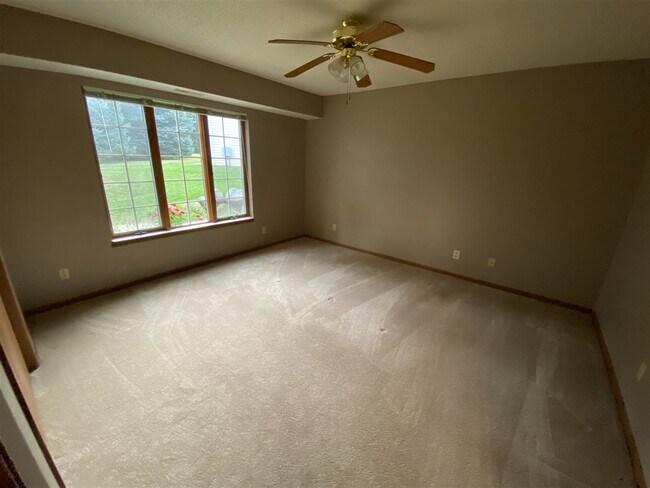 Foto del edificio - 916 Monroe St