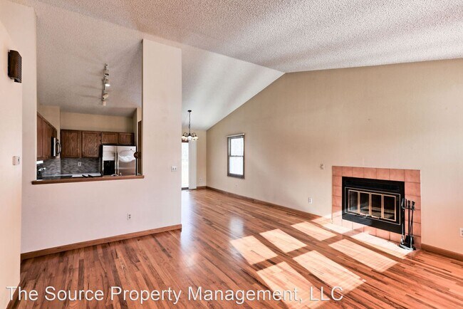 Foto del edificio - 3 br, 2 bath House - 1720 Dora St