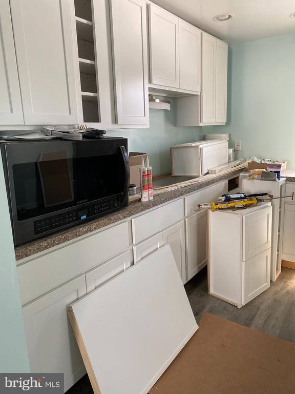 Foto principal - 100 Middle Spring Ave