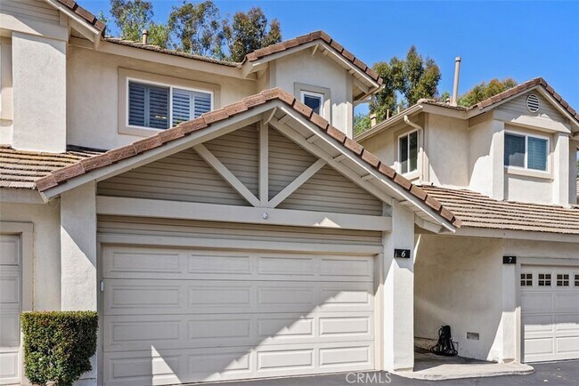 Foto del edificio - 5847 E Rocking Horse Way