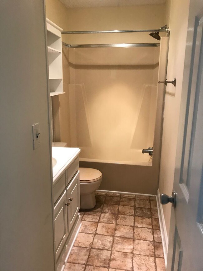 Foto del edificio - 2 bed 2 bath mobile home in country setting.