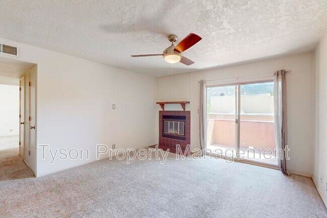 Foto del edificio - 12201 Haines Ave NE