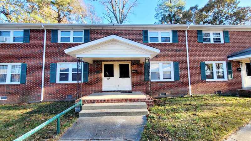 Primary Photo - 2604 Wayside Dr