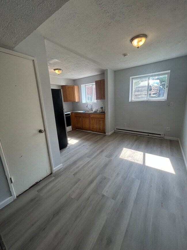 Foto del edificio - 14520 Milverton Rd