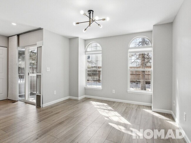 Foto del edificio - 2 Bedroom Condo in Denver