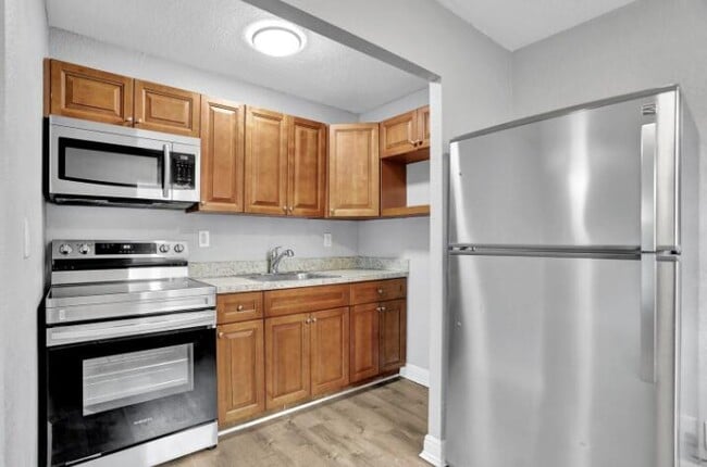 Foto del edificio - 240 SE 9th Ave