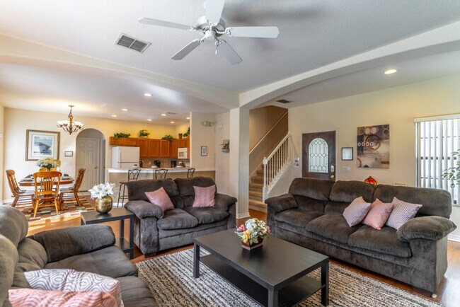 Foto del edificio - 16718 Caribbean Breeze Way
