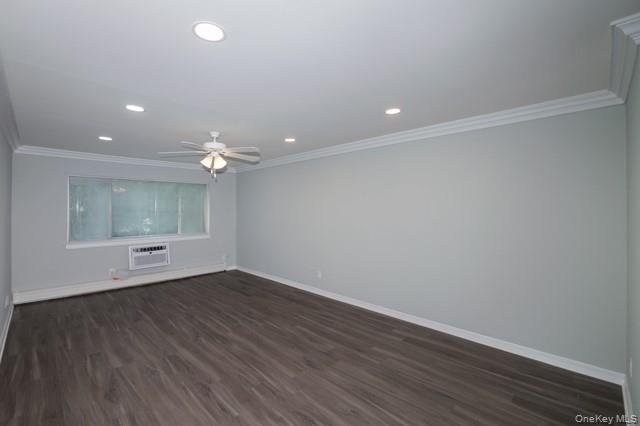 Building Photo - 21 Brentwood Rd