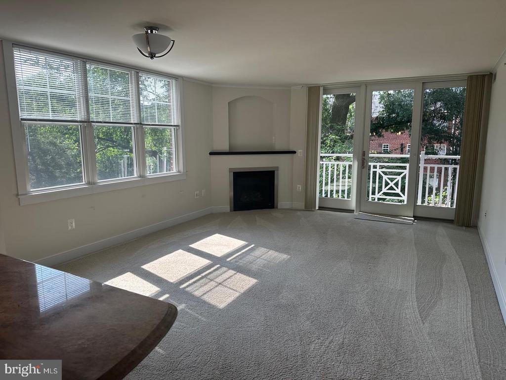Foto principal - 1325 N Pierce St
