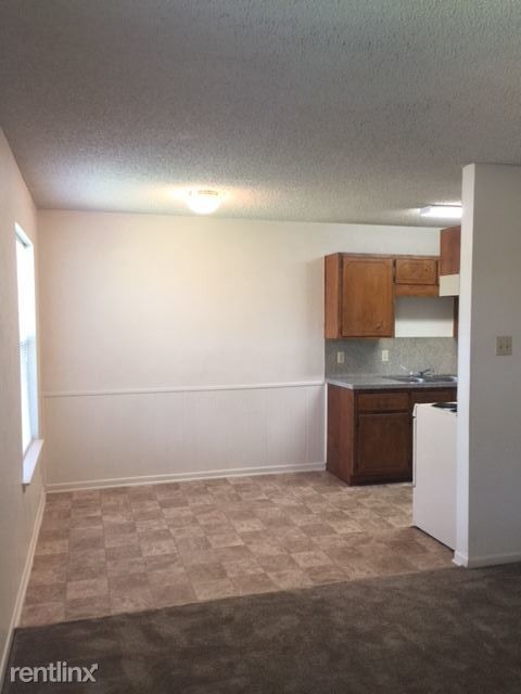 Foto del edificio - 2315 Jennifer Dr