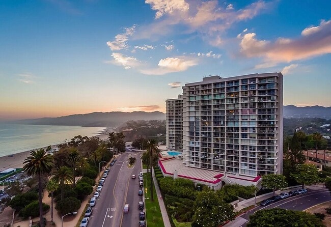 Building Photo - 201 Ocean Ave Ext