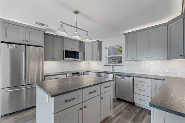 Foto del edificio - 1274 Murls Lake Dr