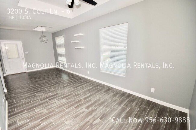 Foto del edificio - 3200 S Colt Ln