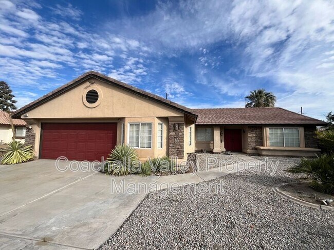 Building Photo - 44060 Dalea Ct