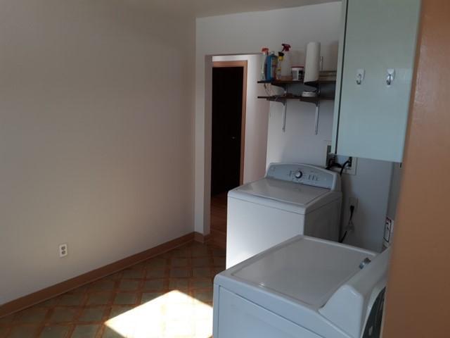 Building Photo - 907 W Fremont Ave