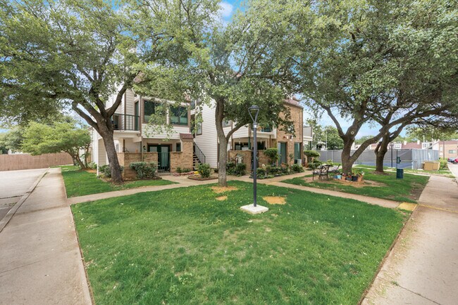 Foto del edificio - Arlington Condo