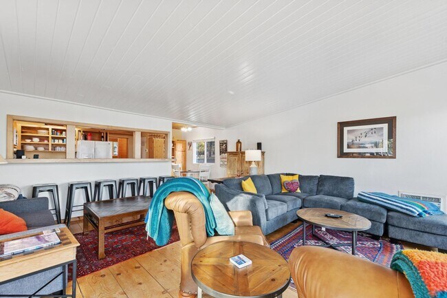 Foto del edificio - Whitefish Home with Great Lake Views