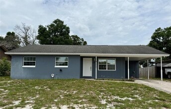 Building Photo - 506 Holt Cir