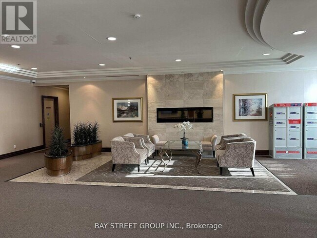 Building Photo - 51 Baffin Ct