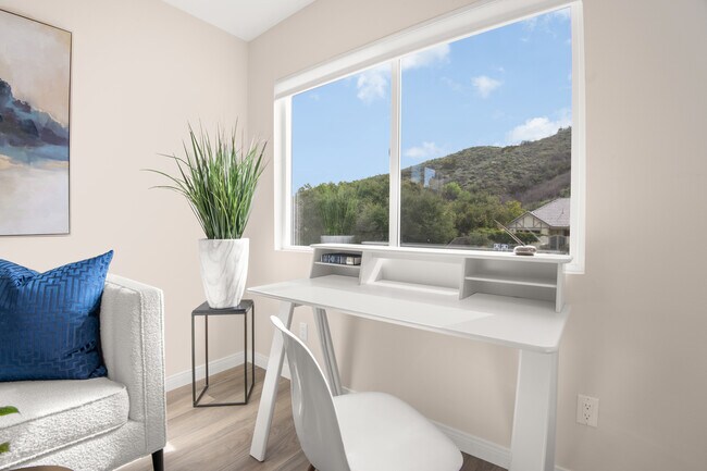 Foto del edificio - 359 Hunters Point Dr