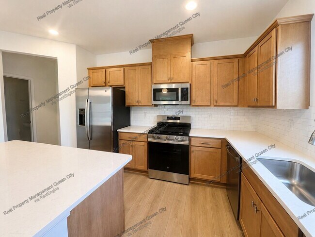Foto del edificio - 3105 Lilac Grove Dr