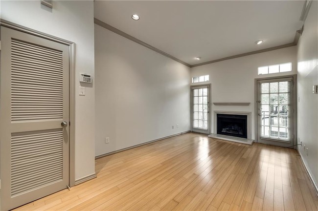 Foto del edificio - 3311 Blackburn St