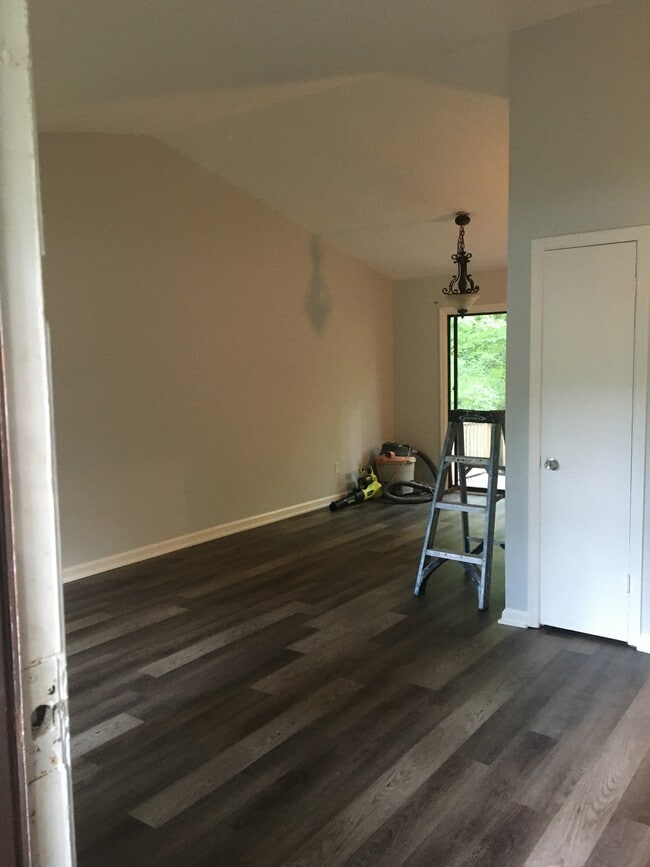 Building Photo - 707 Boone ct