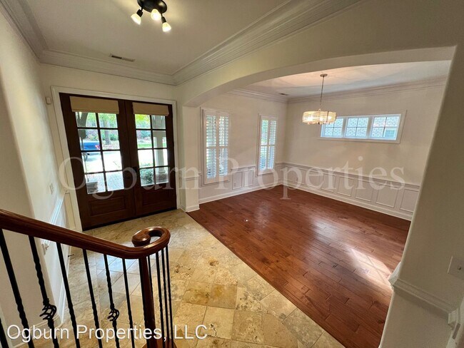 Building Photo - 3 br, 3.5 bath House - 2640 Arbor Place Court