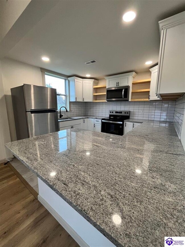 Building Photo - 1003 W Vine St