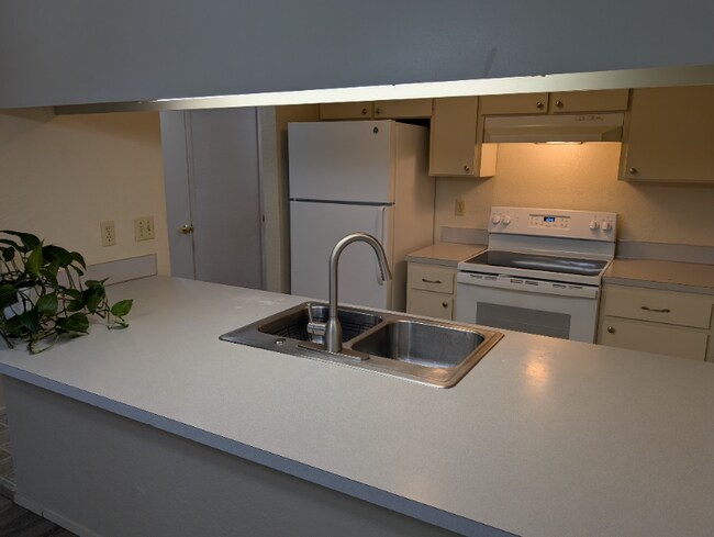 Foto del edificio - 4617 80th St NE